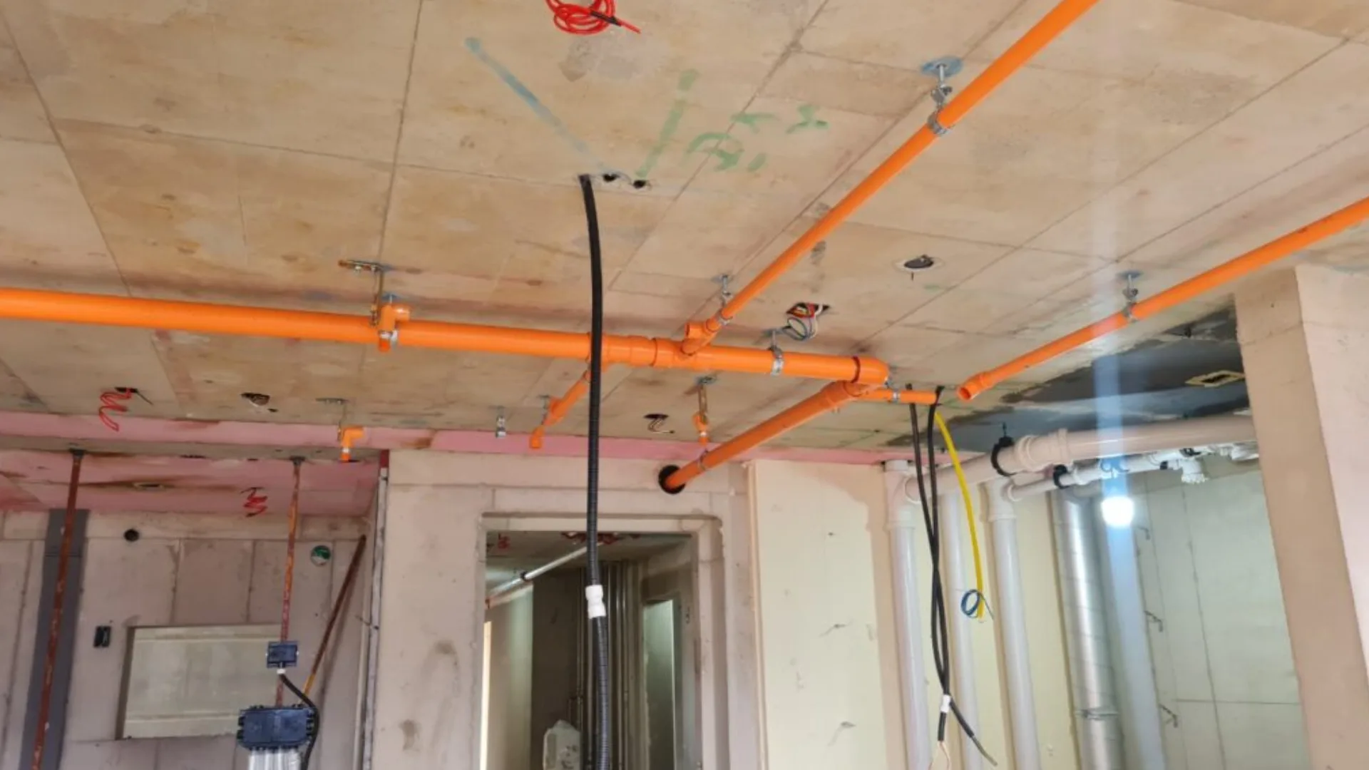 thi cong he thong phong chay chua chay DichvuMEP CongtyNguyenPhu jpg