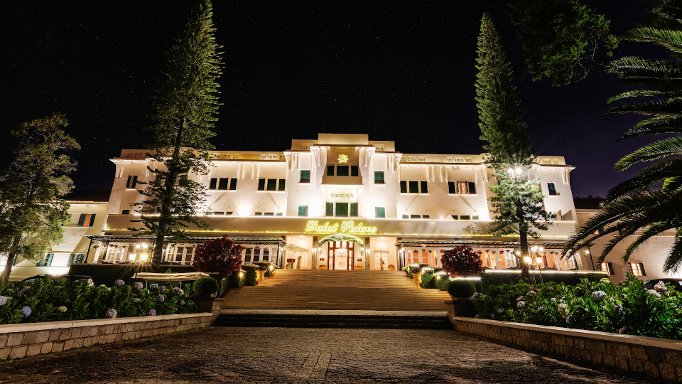 Read more about the article Khách sạn Dalat Palace Heritage: Lịch sử và kiến trúc