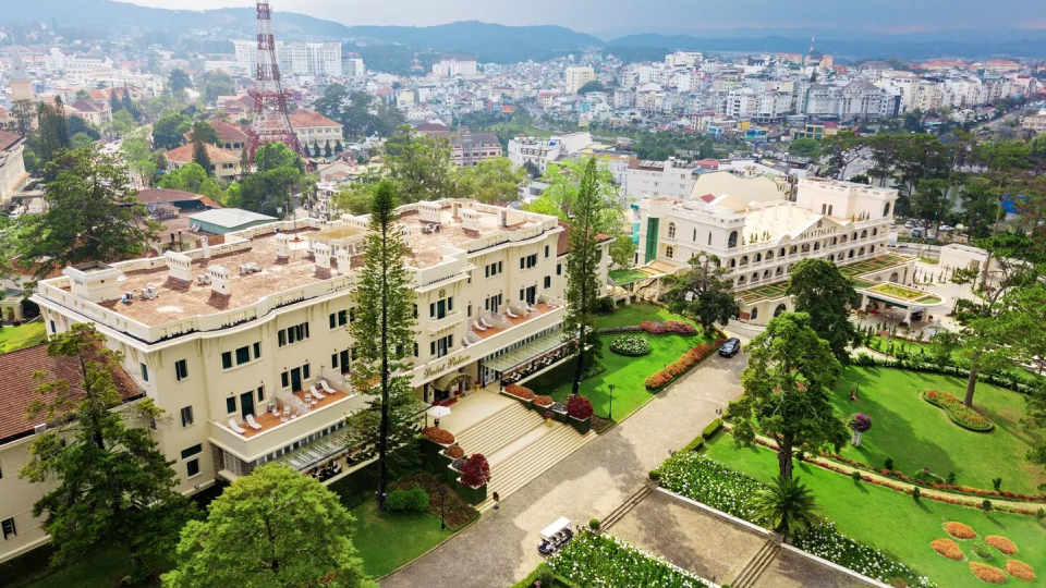 khach-san-dalat-palace-heritage-tren-cao-12236